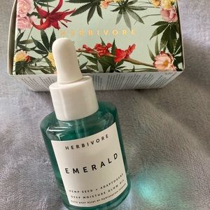 Herbivore Emerald